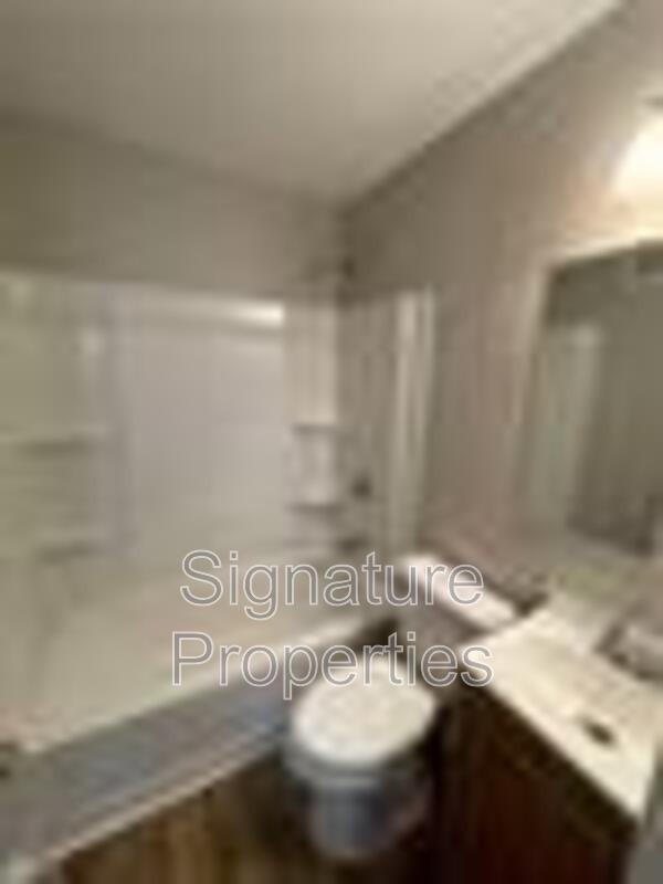 631 Quincy St #G - Photo 5 of 19