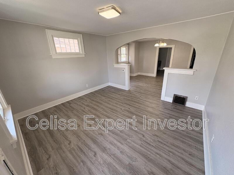 3410 S Anthony Blvd - Photo 2 of 8