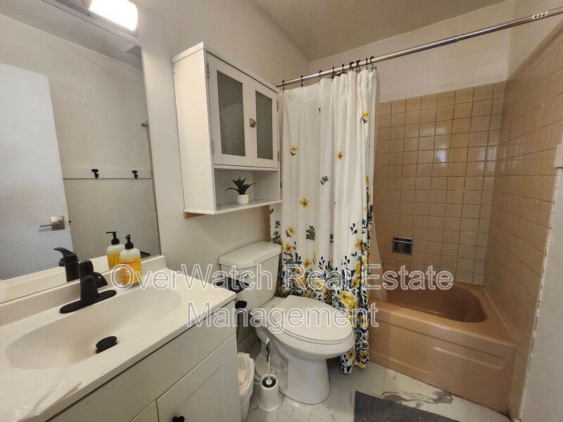 3007 W 33rd Ave #1 - Photo 7 of 7