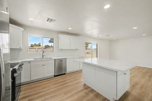 featured image of 3430 E Poinsettia Dr