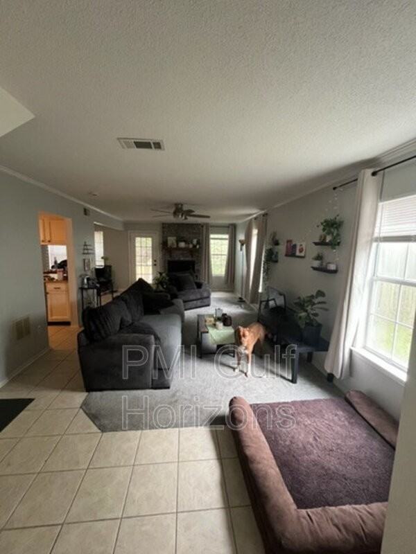 4609 Lennox Pl - Photo 3 of 11