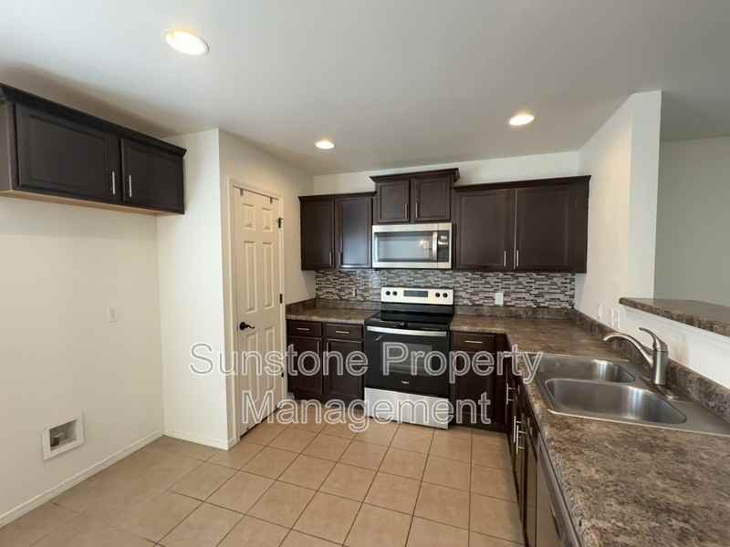 14681 S Toledo Pl - Photo 4 of 14