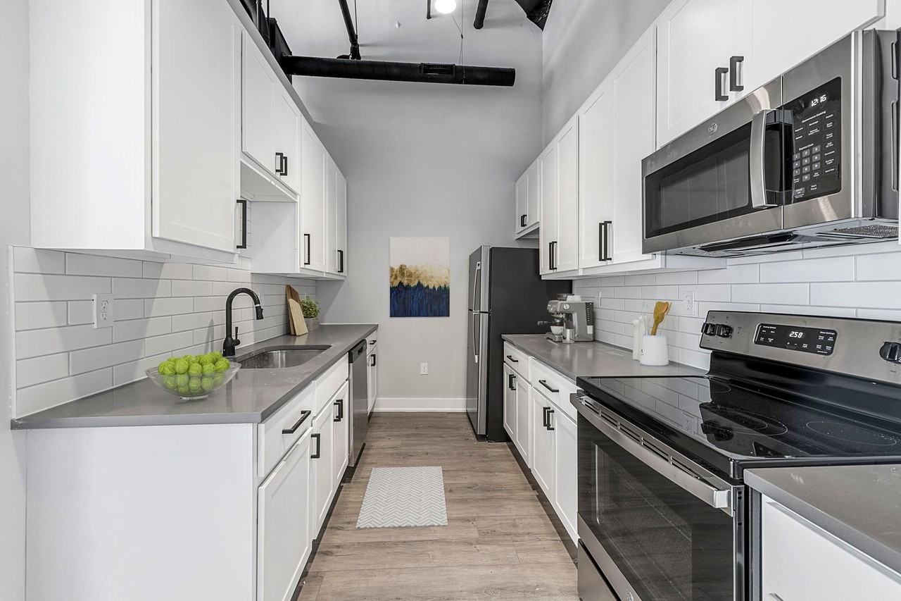 Motorworks - Photo 3 of 3