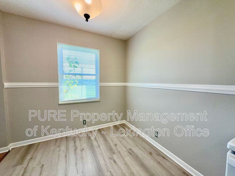 1517 Steadmantown Ln #4 - Photo 6 of 17