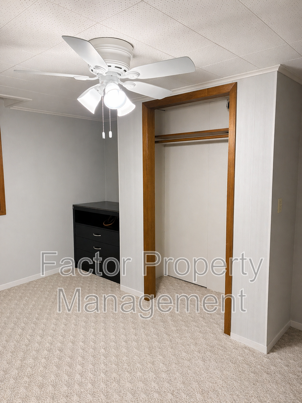 633 S 2nd St #4 - Photo 5 of 10