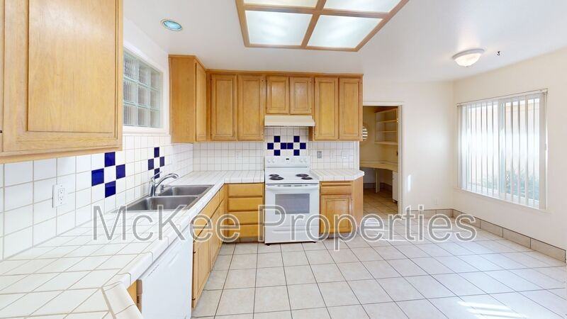 18 S Cays Ct - Photo 7 of 12