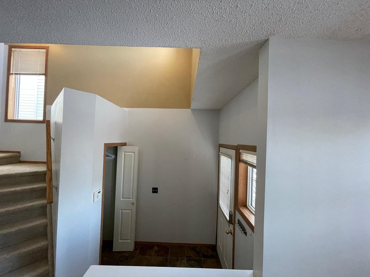 230 Covemeadow Crescent Northeast - Photo 4 of 45