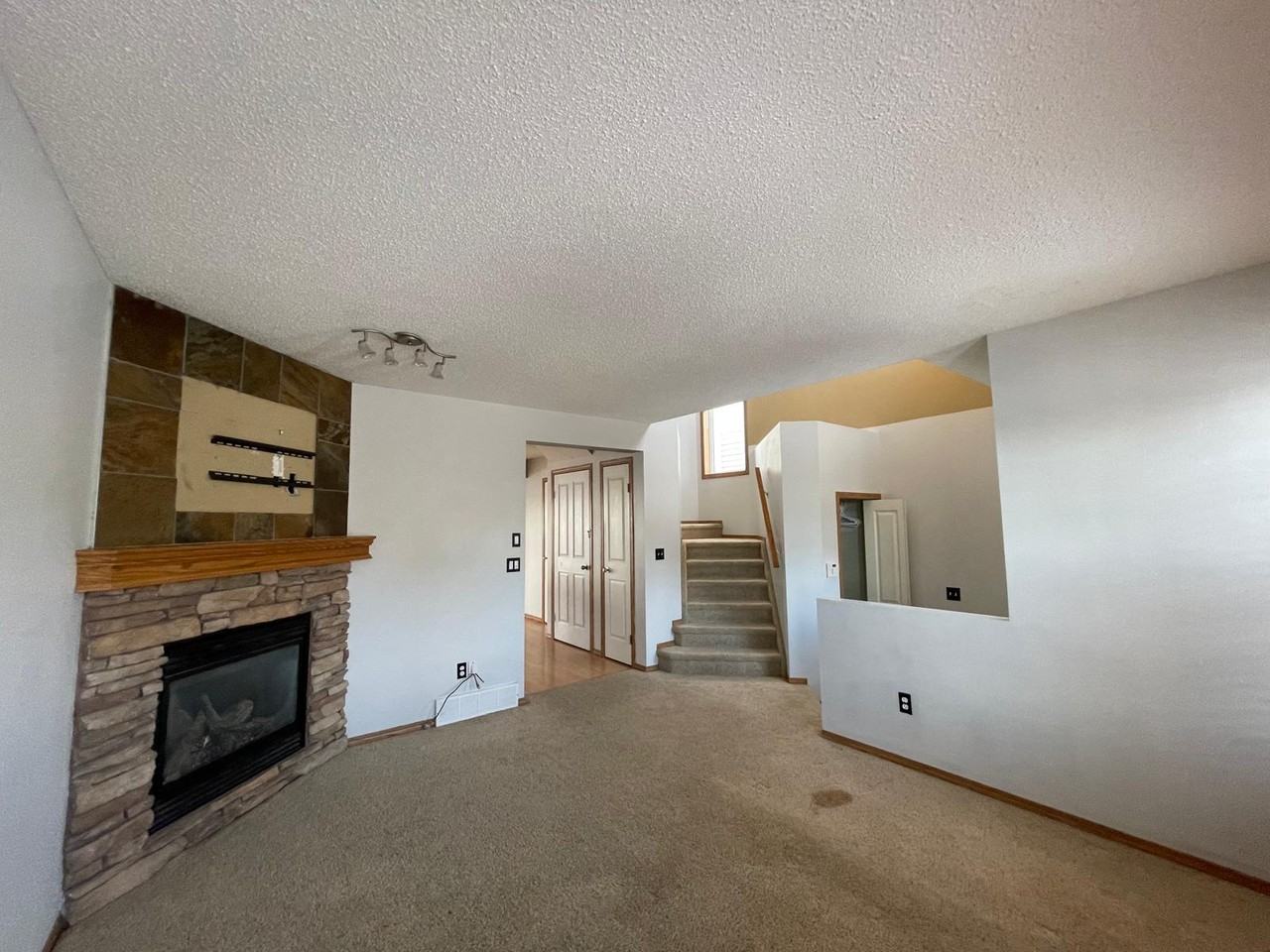 230 Covemeadow Crescent Northeast - Photo 5 of 45