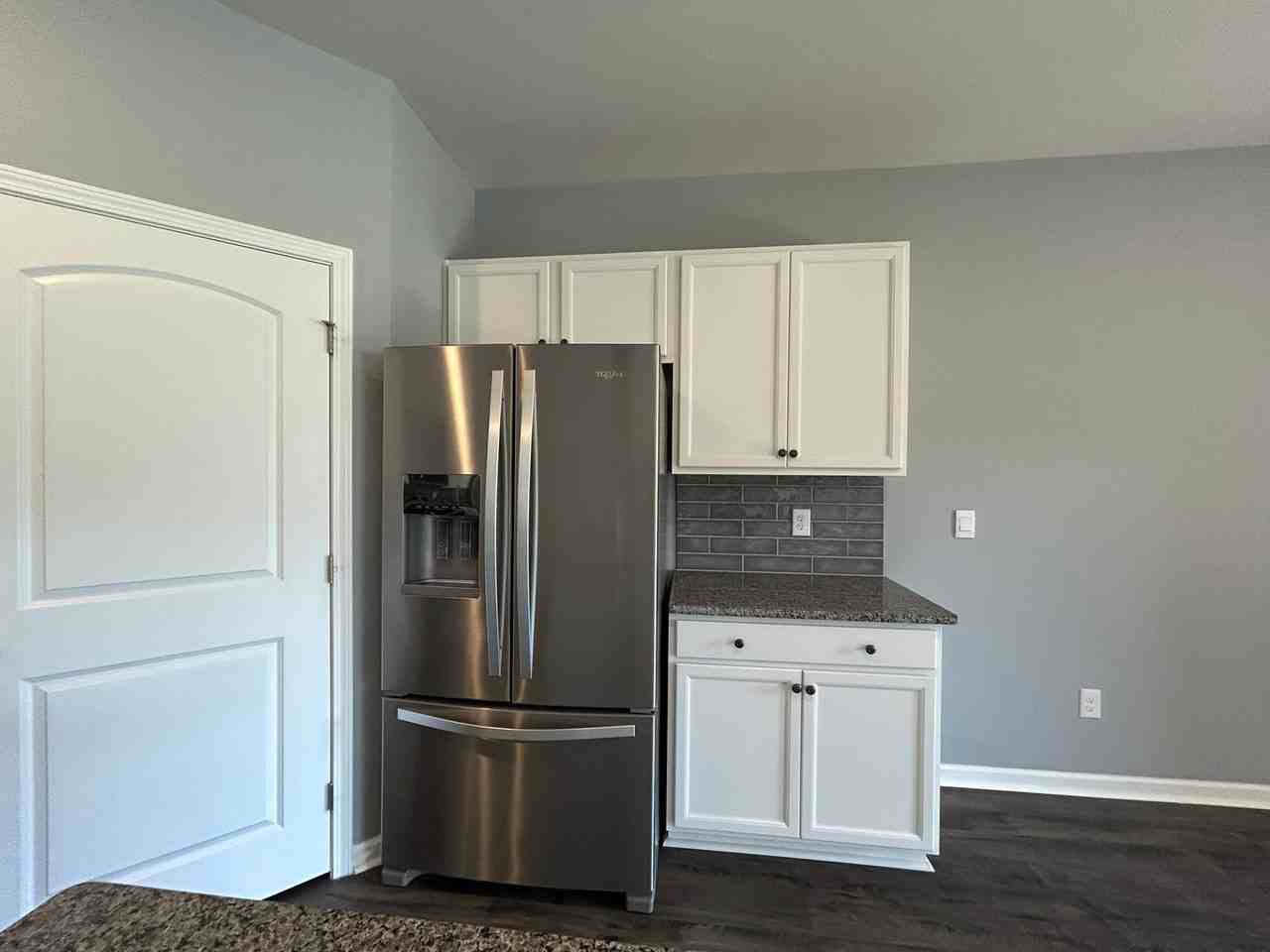 129 Canonbury Dr - Photo 7 of 31