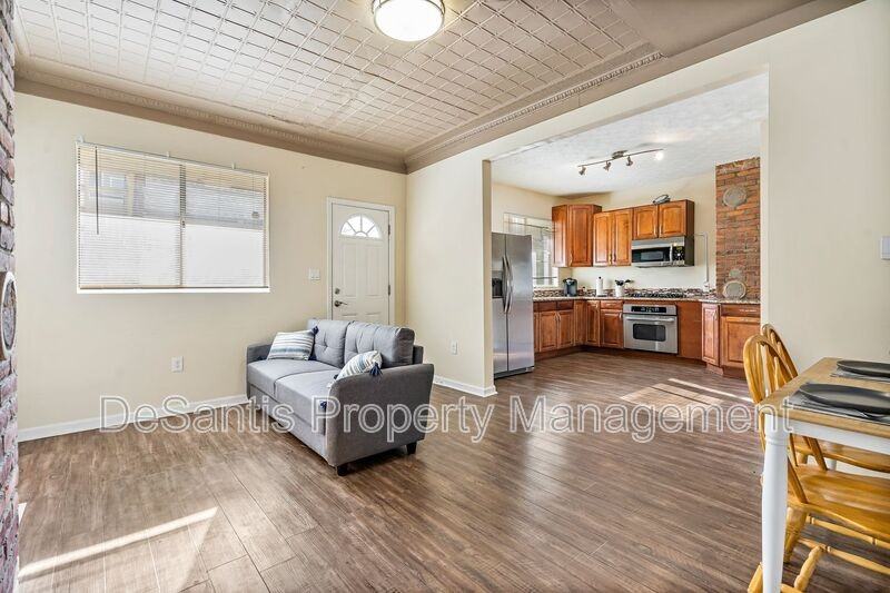 1129 Brabec St #1 - Photo 3 of 20