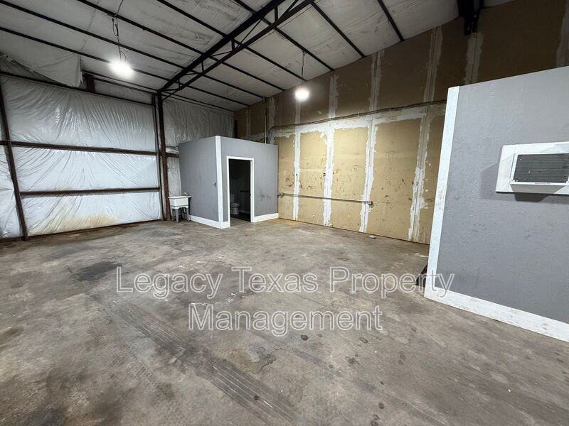 1475 E Renfro St #113 - Photo 5 of 8