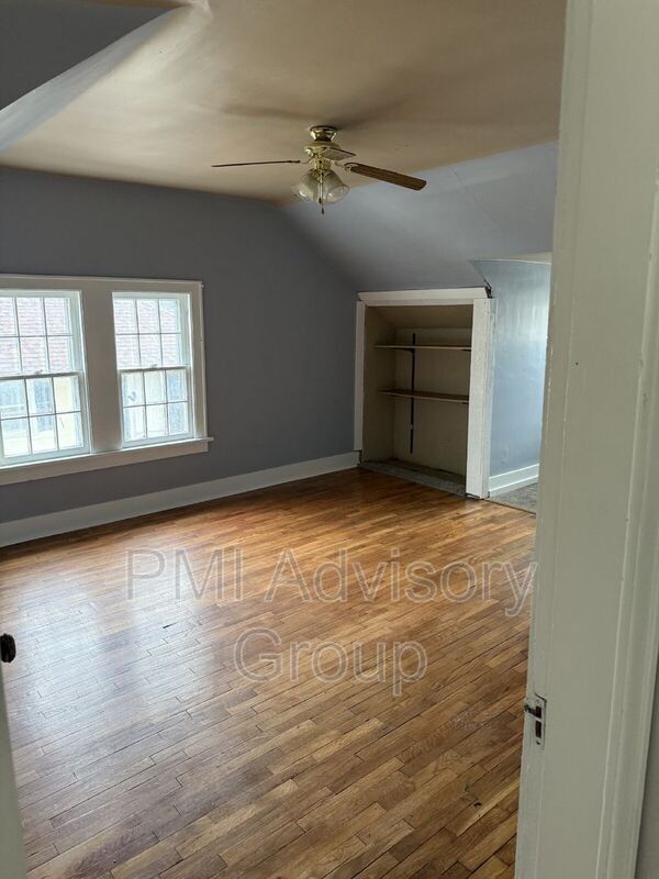 700 Sw Macvicar Ave - Photo 2 of 13