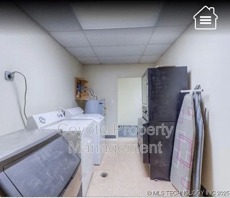 500 Lou Allard Dr #152 - Photo 7 of 7