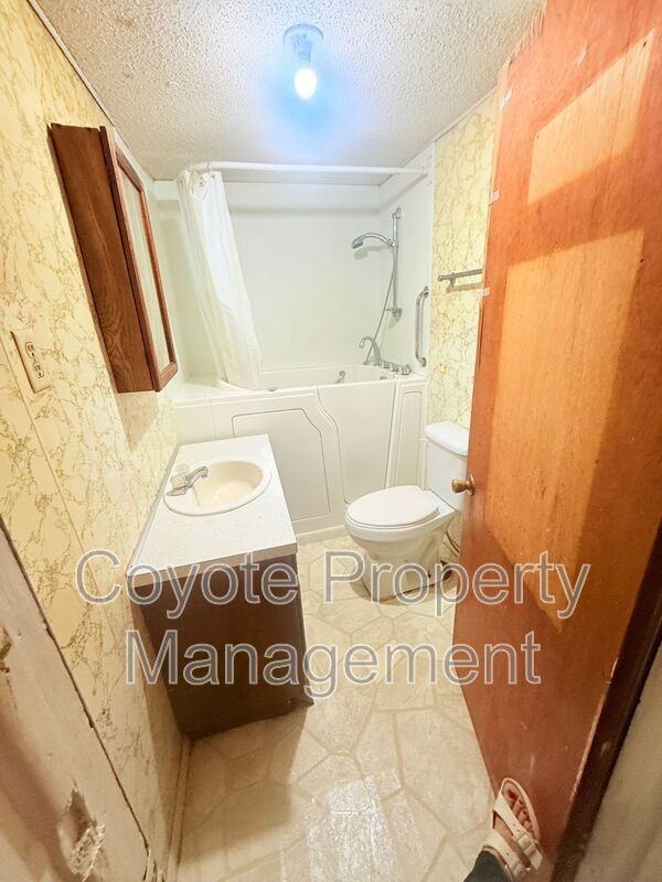 116 Fulton St - Photo 7 of 8