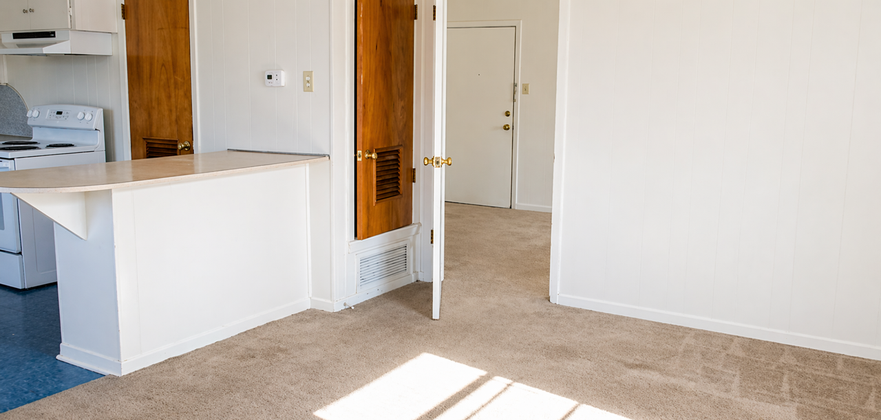 1506 N W S Young Dr - Photo 3 of 7