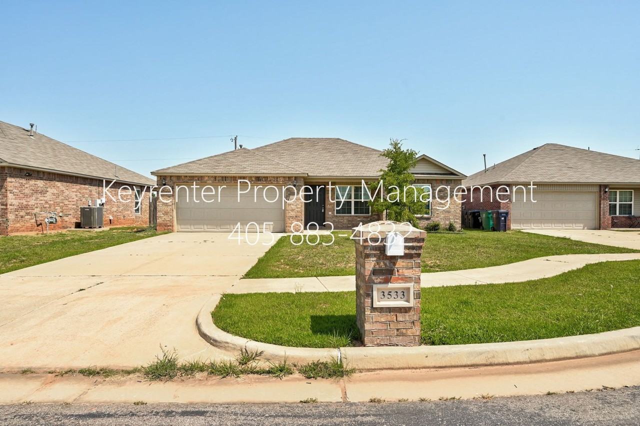 3533 Se 94th St - Photo 4 of 38