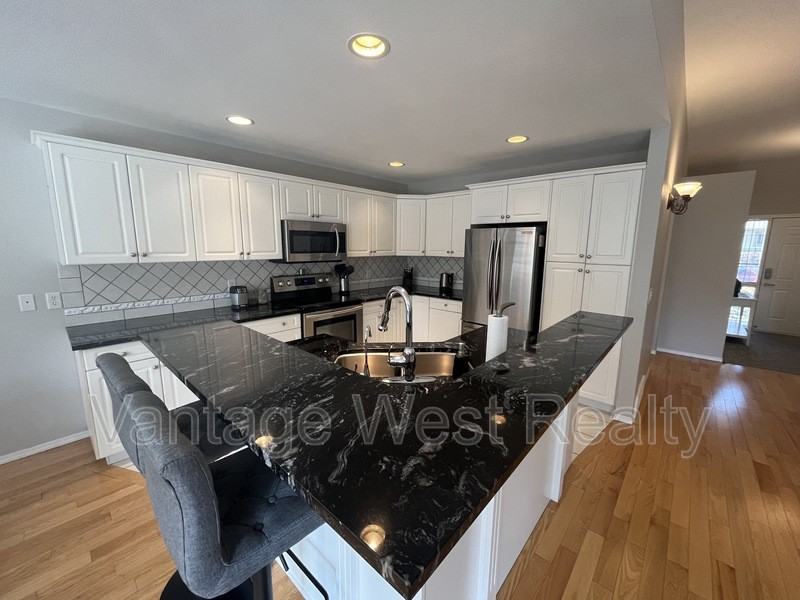 1801 East Boundary Rd - Photo 5 of 39