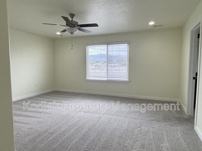 12724 S Quail Lake Dr - Photo 6 of 15