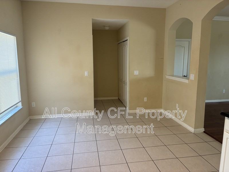 13749 Lensdale Ln - Photo 5 of 16