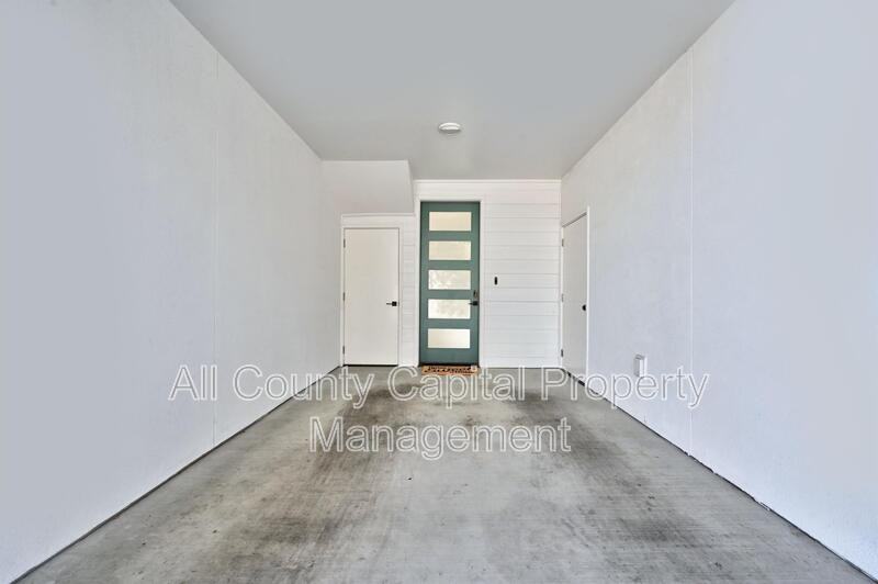 2804 S 1st St #2804 - Photo 7 of 24