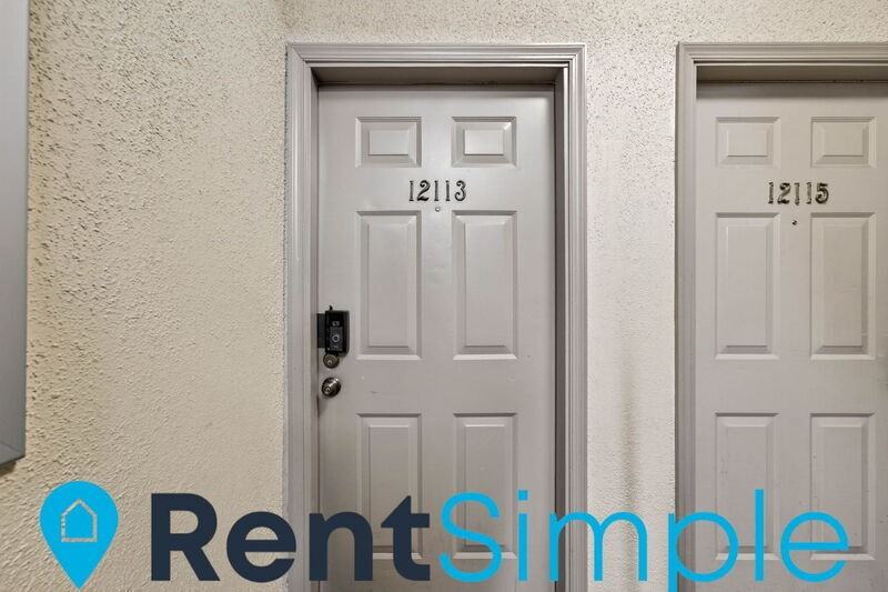 12113 Chaucer Ln - Photo 6 of 35