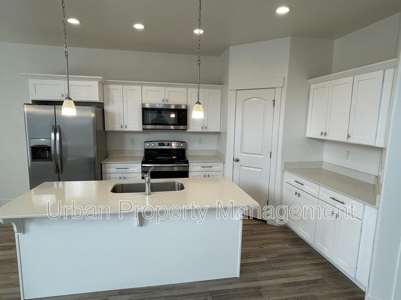 16092 S Bodmin Way - Photo 5 of 9