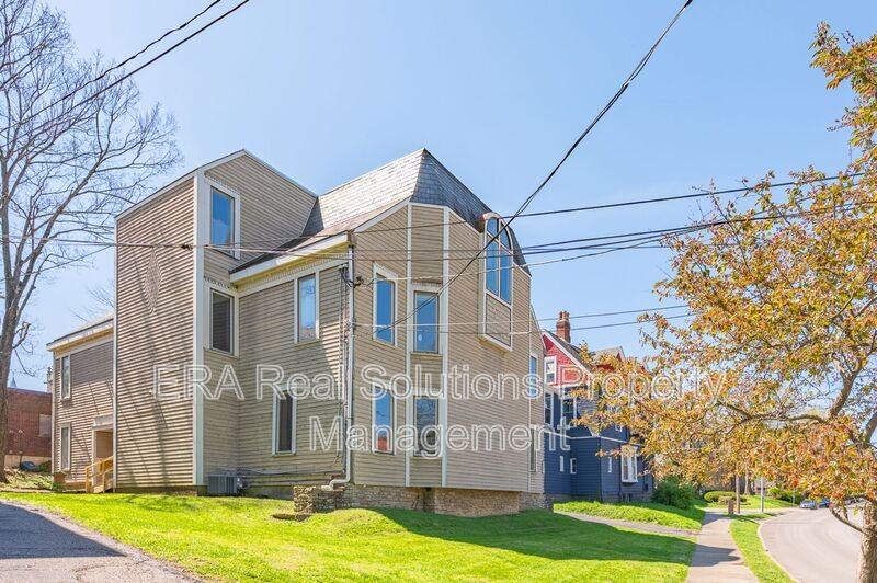 255 Loraine Ave #5 - Photo 3 of 27