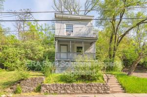 featured image of 130 Valencia St #1