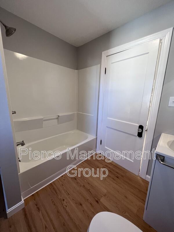 185 Calef Rd #4 - Photo 5 of 6