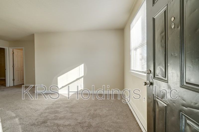 1517 Halifax St #1 - Photo 6 of 17