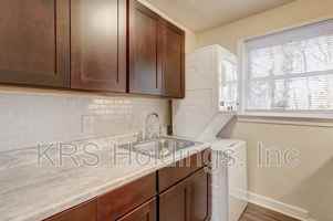 featured image of 1517 Halifax St #12