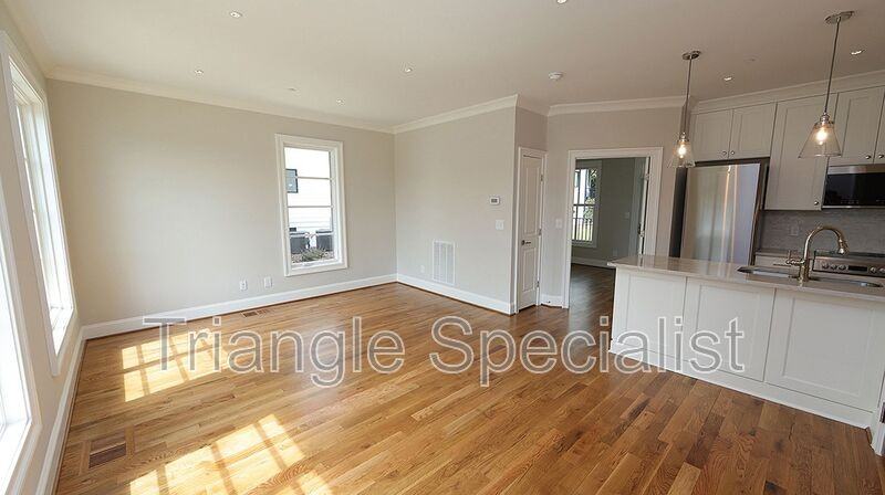 2018 Smallwood Dr #A - Photo 7 of 25