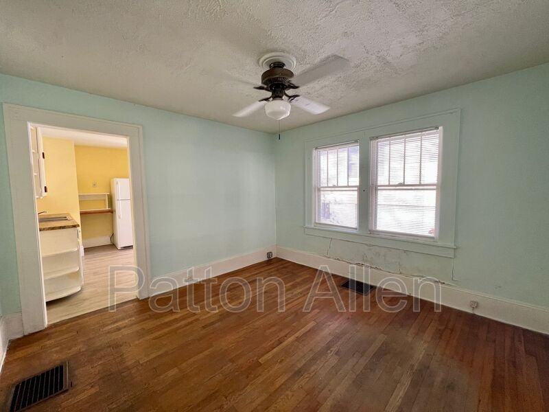 29 Parkman Pl #1 - Photo 6 of 21