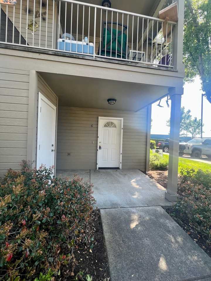473, ID #, 3151 Forest Hills Drive Unit 6 - Photo 3 of 18