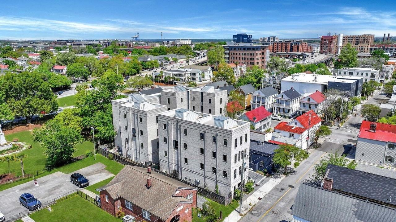 102 Line Street - Photo 2 of 33