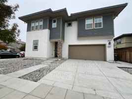 featured image of 262 E Natasha Ave