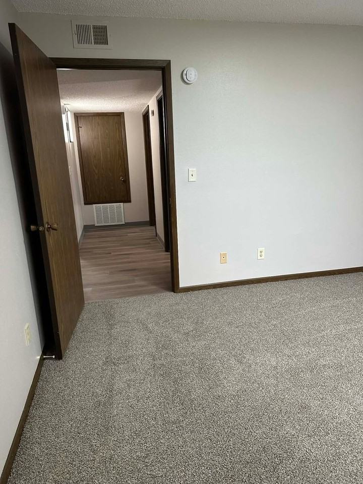 Melick206 - Photo 7 of 14