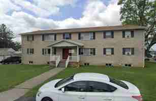 featured image of 100 Spring St