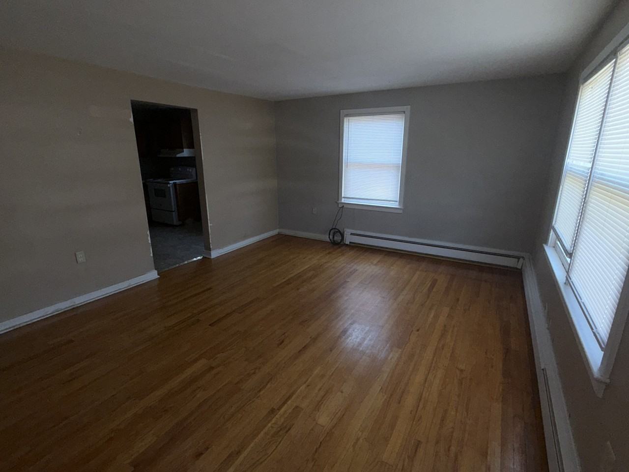 100 Spring Street - Photo 4 of 11