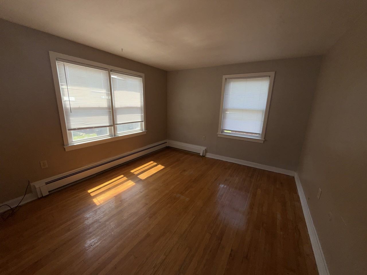 100 Spring Street - Photo 5 of 11