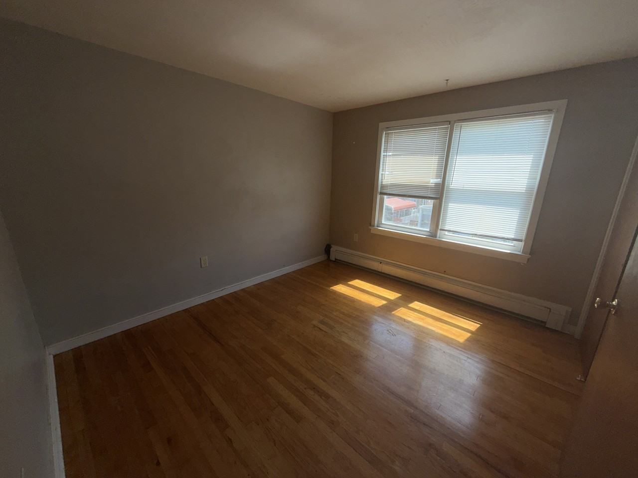 100 Spring Street - Photo 6 of 11