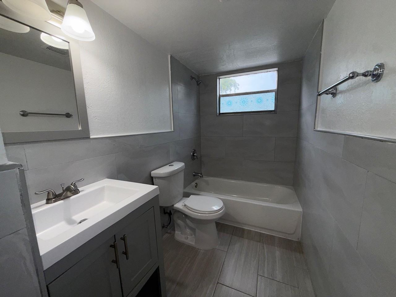 10120 NW 36 St Coral Springs, FL 33065 - Photo 7 of 8
