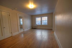 featured image of 439 University Ave