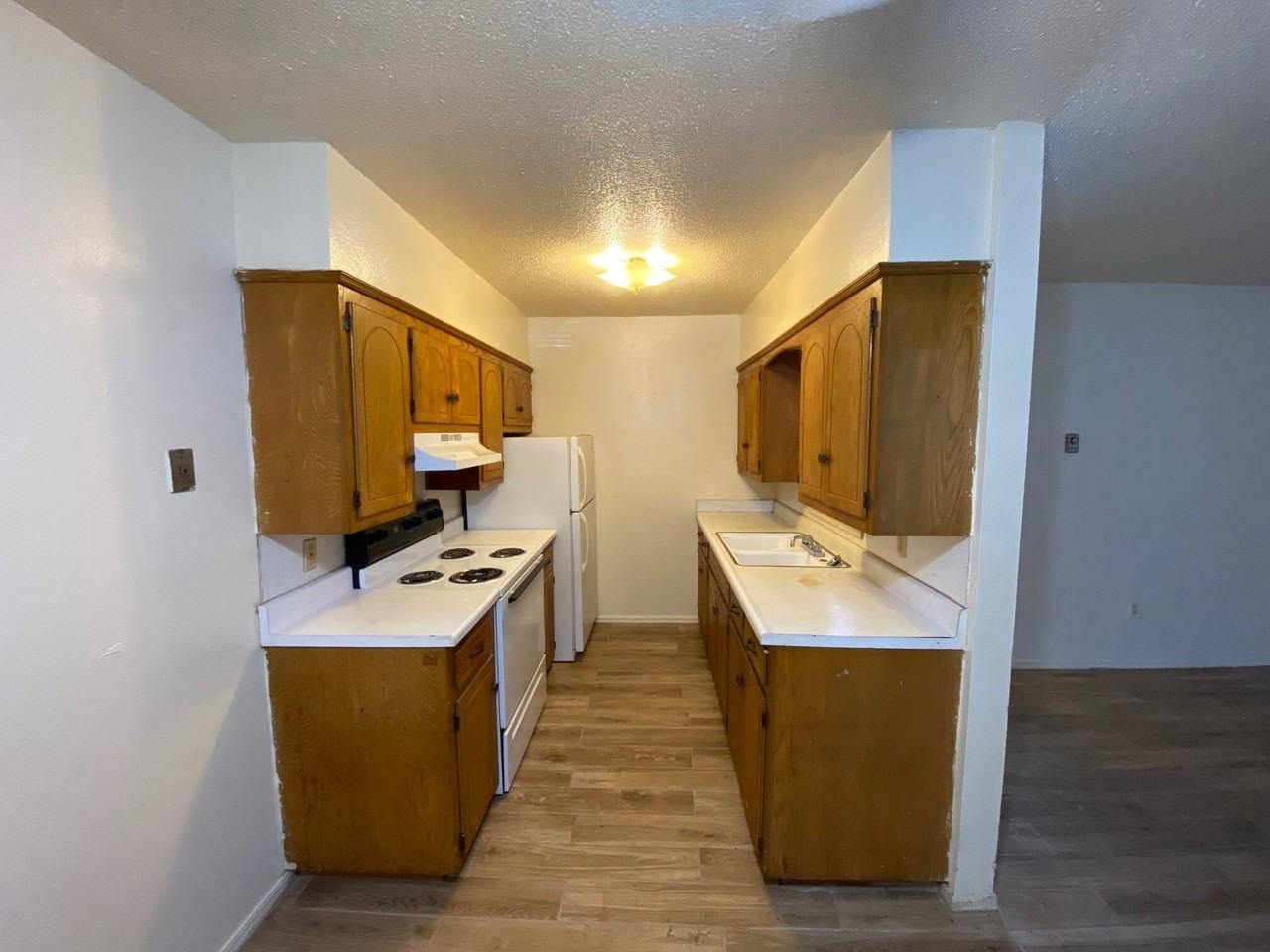 220 Southwest 34th Street - Photo 2 of 38