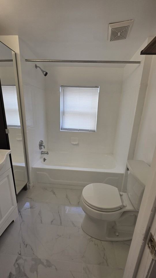 Centre Properties - Photo 6 of 7