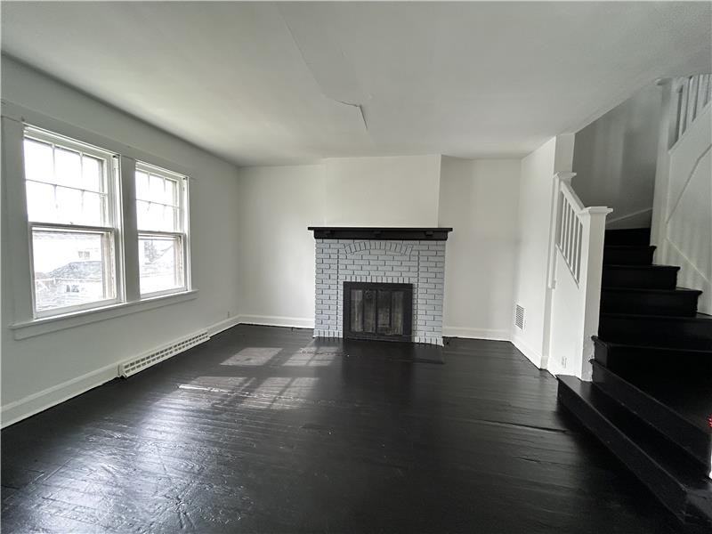 125 George St - Photo 4 of 14