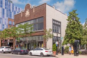 featured image of 772 N High St