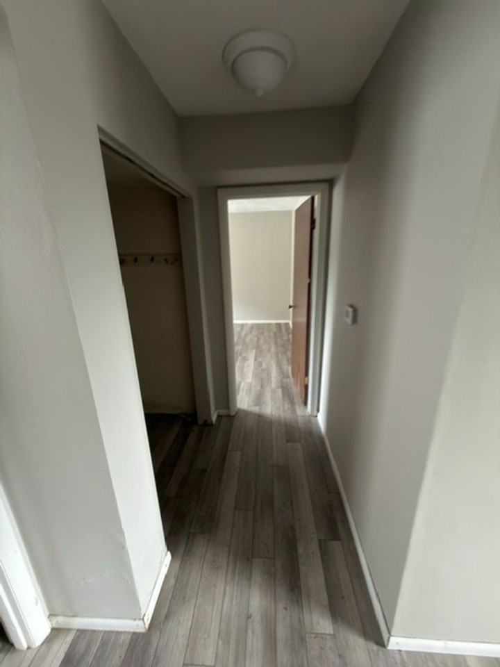 603 W Clay St #18 - Photo 6 of 6