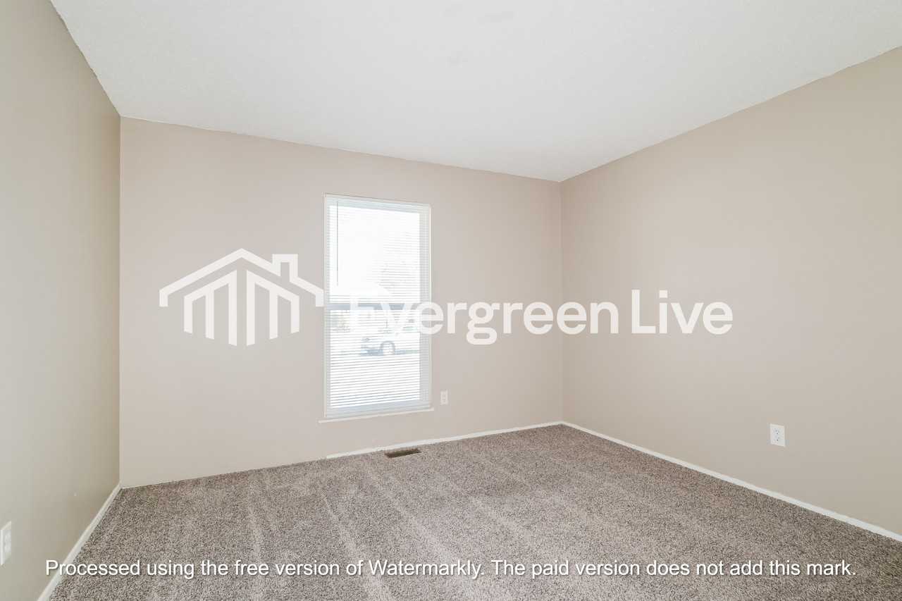 1713 Battlefield Dr - Photo 7 of 15