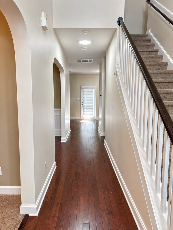 144 Tun Tavern Dr - Photo 2 of 8